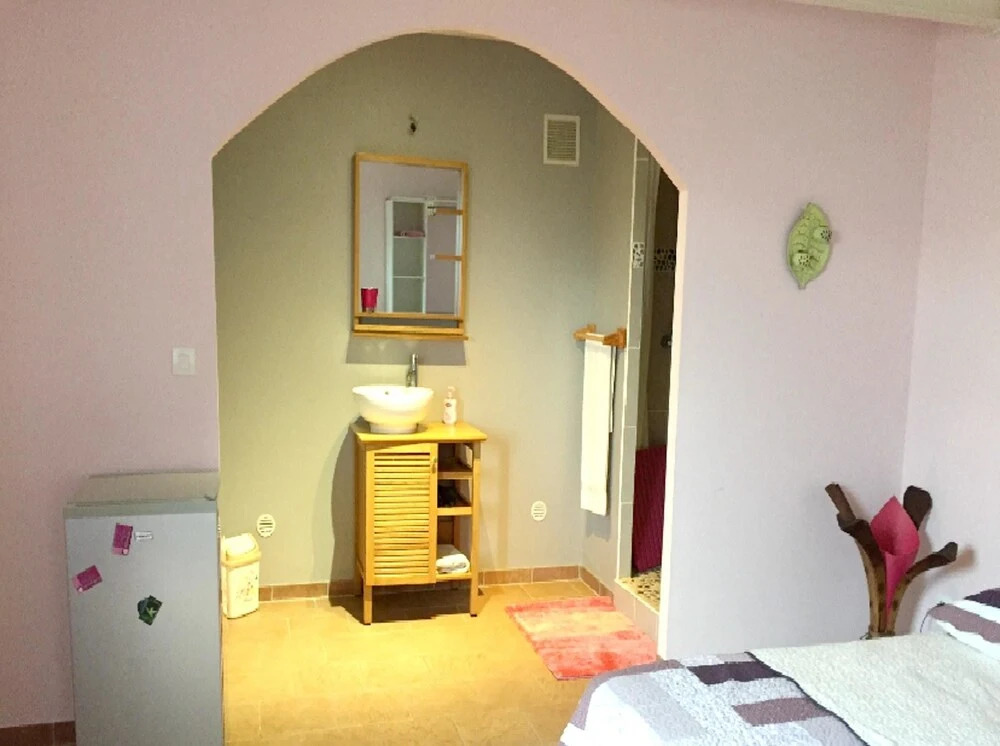 House With 2 Bedrooms in La Possession, With Wonderful sea View, Priva