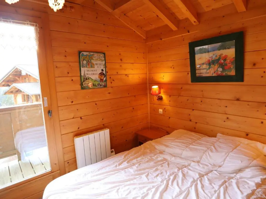 Chalet cosy aux Gets, proche du lac avec sauna et parking privé - FR-1-623-58