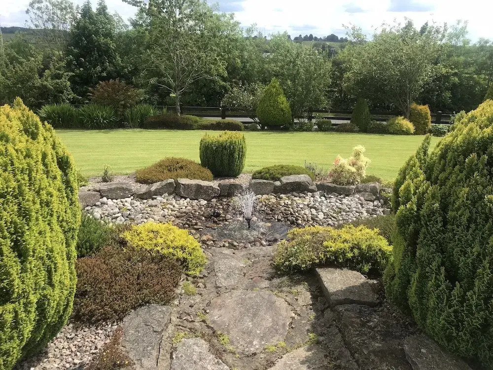 Dungannon 2 Bed Bungalow - Sleeps 5 - Pet Friendly