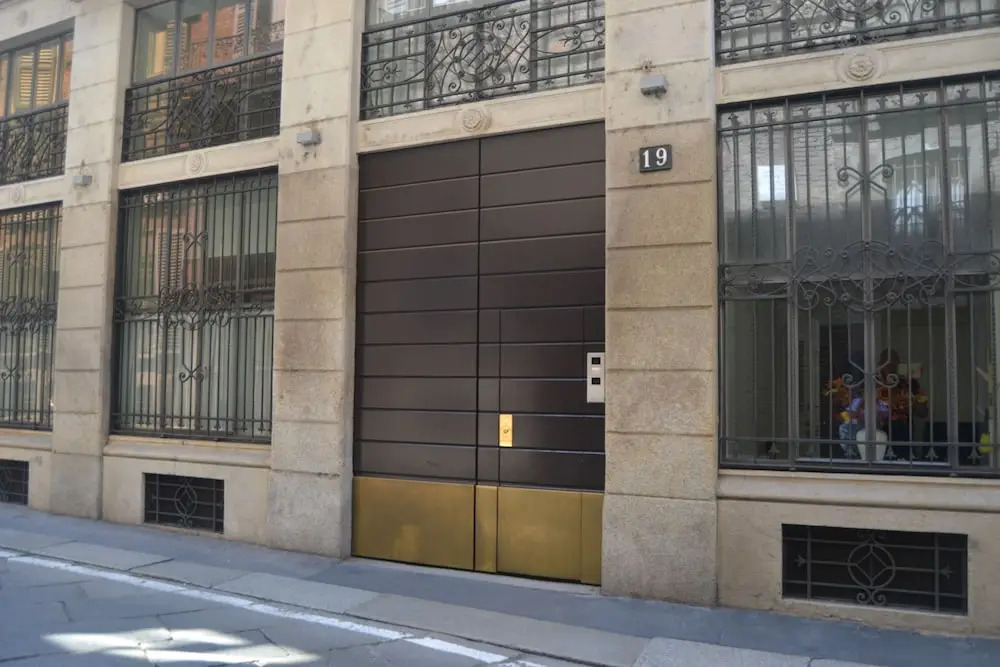JOIVY Fulcorina Sforza Splendid flat in Central Milan