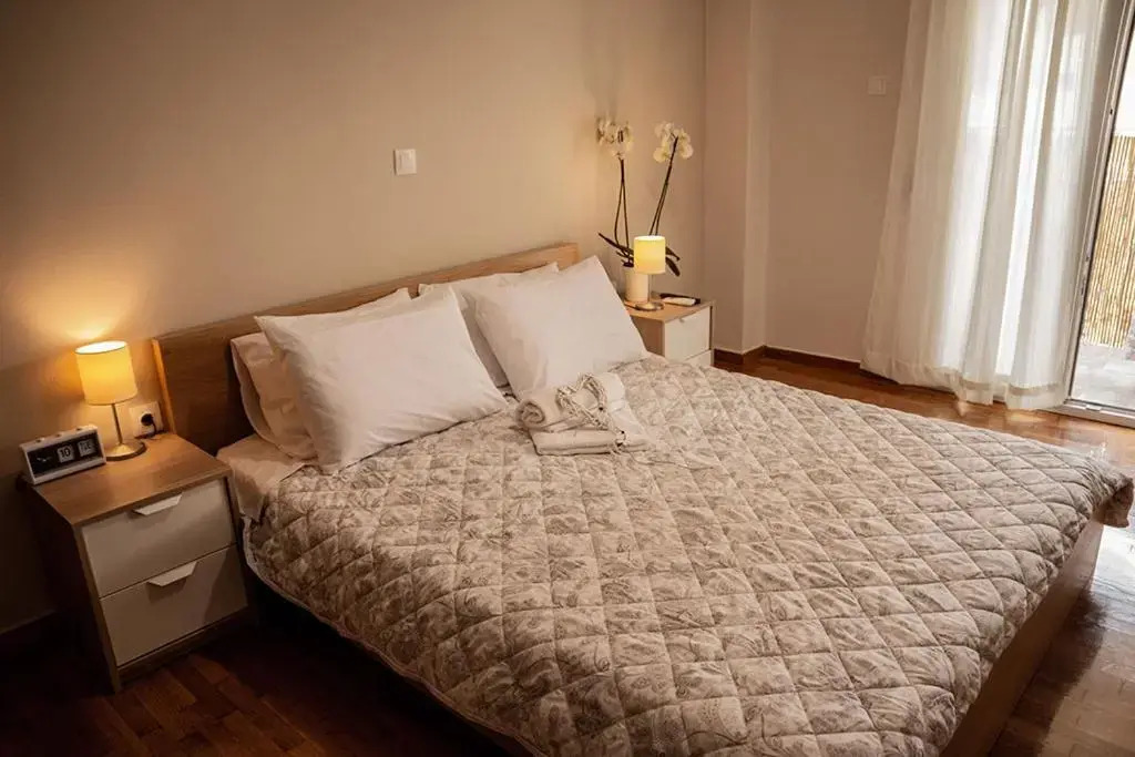 Your apartment in Athens (Next to Metro & Acropolis)