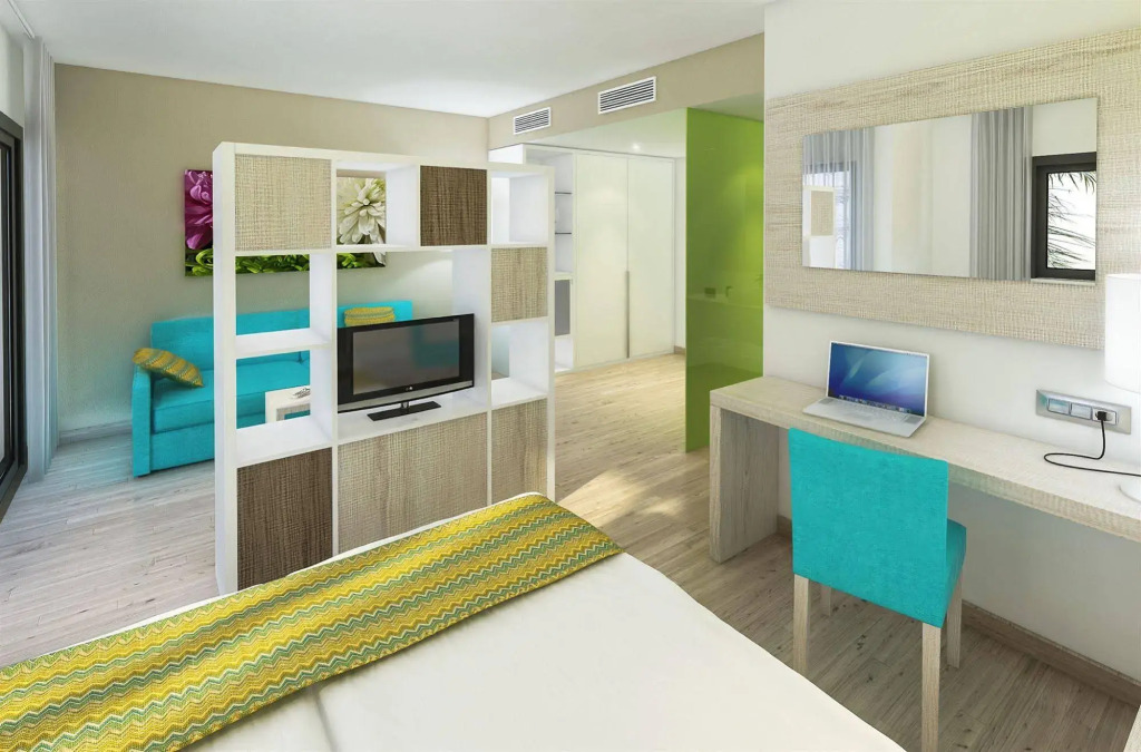 Valentin Somni Hotel & Suites