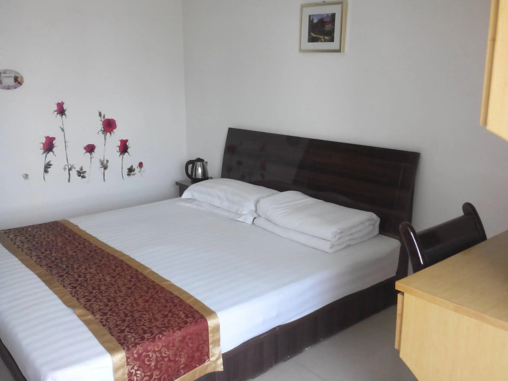 Xian E-Joy Apartment
