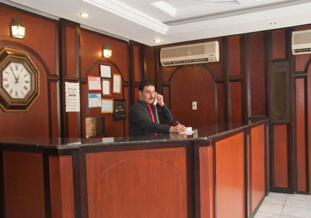 Al Jumeirah Modern Furnished Apartments