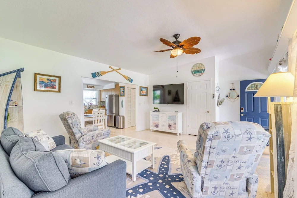 Hot Tub & Gas Grill: Port Richey Retreat