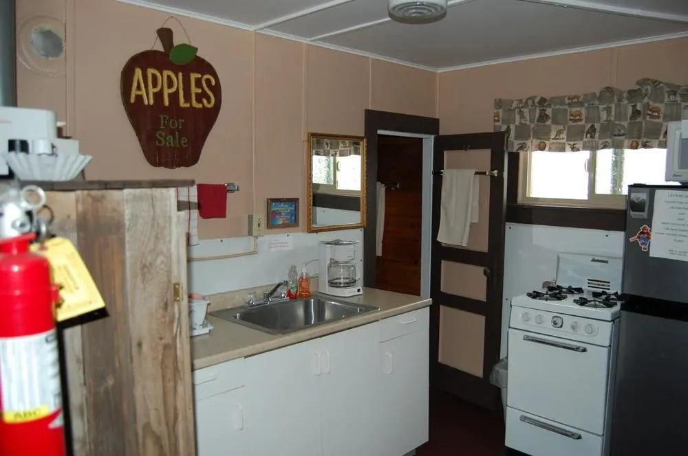 Pinon Court Cabins