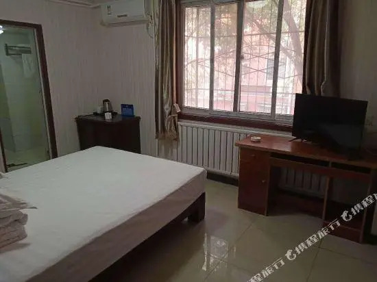 Yi Tong Hotel