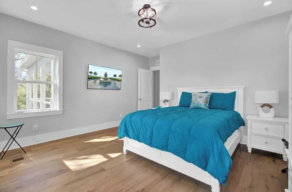 Walk to the Beach + Private Pool, Rooftop Terrace, Balcony 3602 Cameron