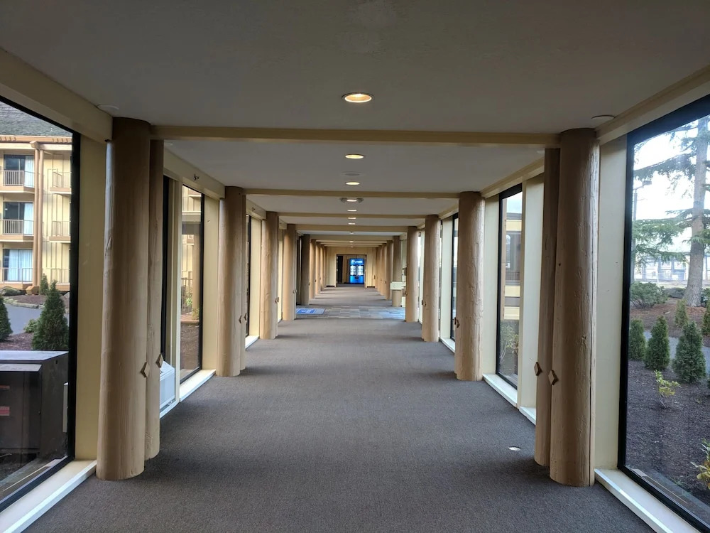 Rodeway Inn & Suites Portland - Jantzen Beach