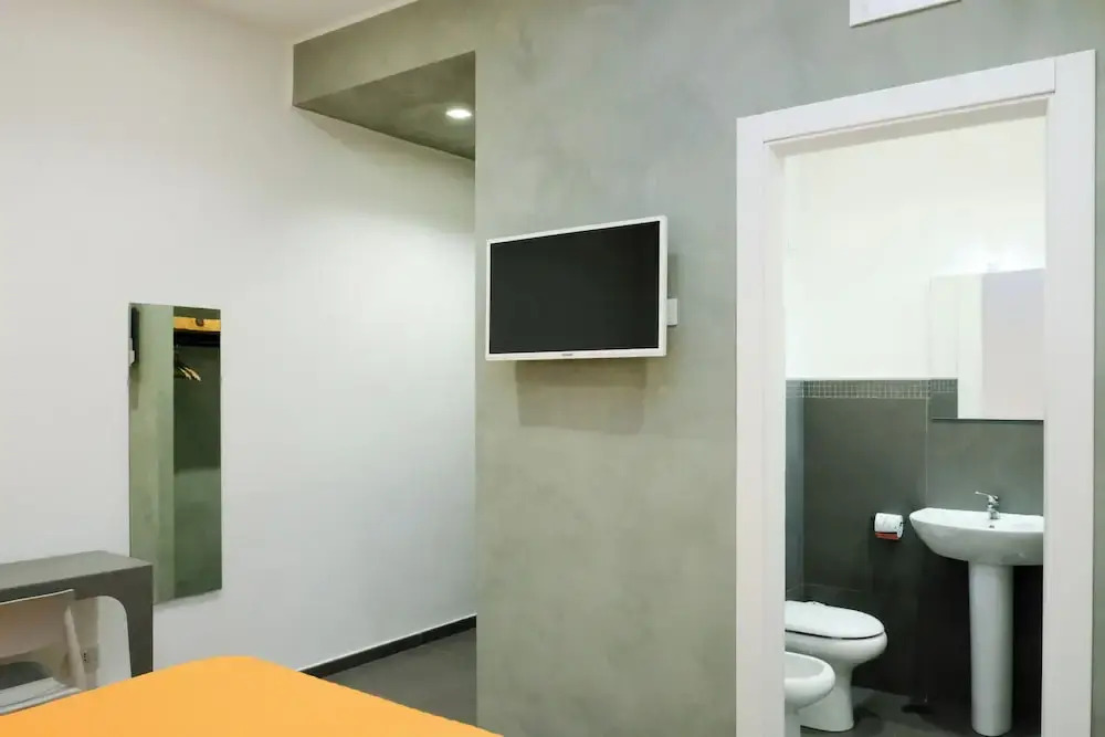 Allegro Hotels