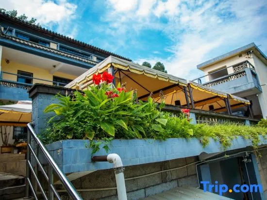 Red River Valley Hot Spring Resort Mile