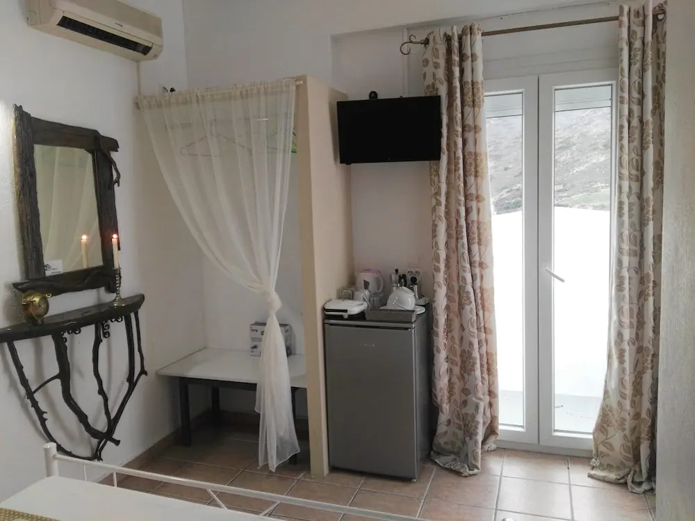 Vilos Rooms