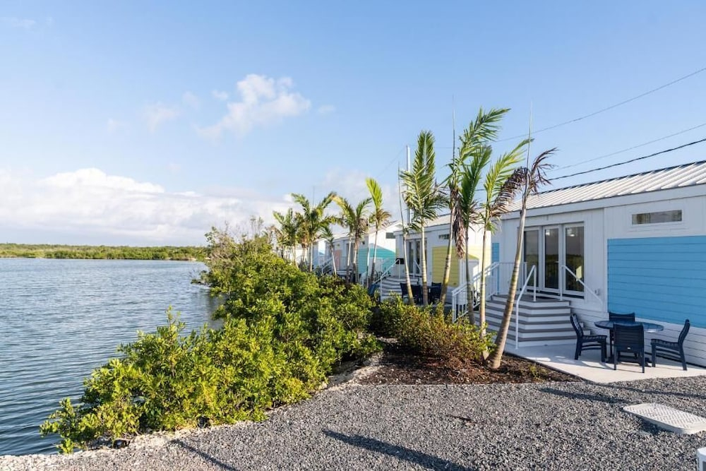 Sugarloaf Key RV Resort & Cottages