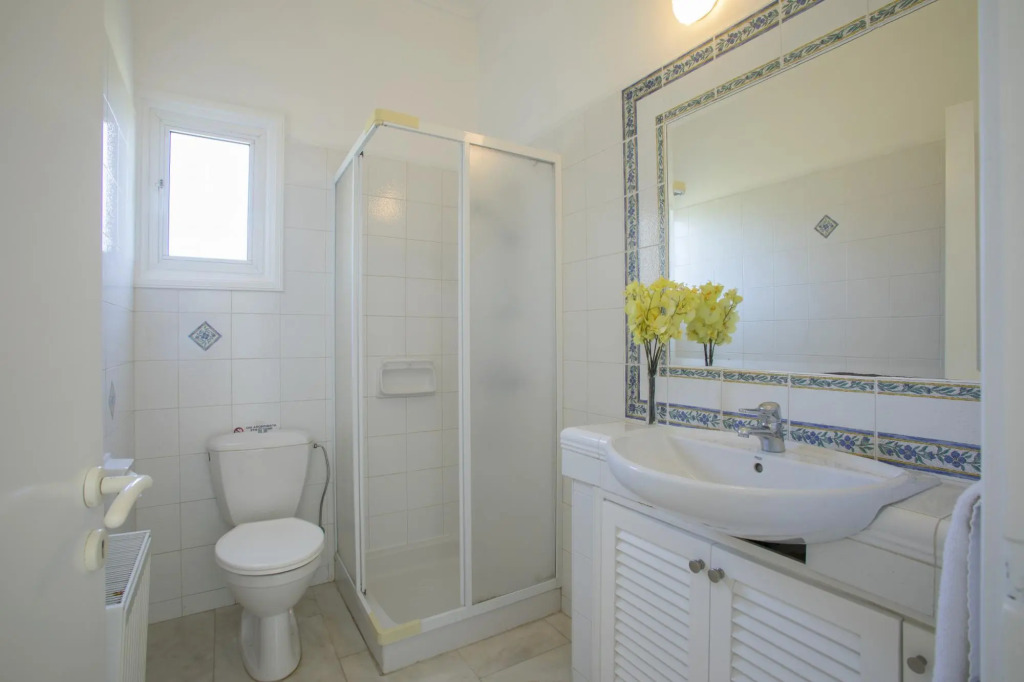 Mazeri in Protaras With 5 Bedrooms and 4 Bathrooms