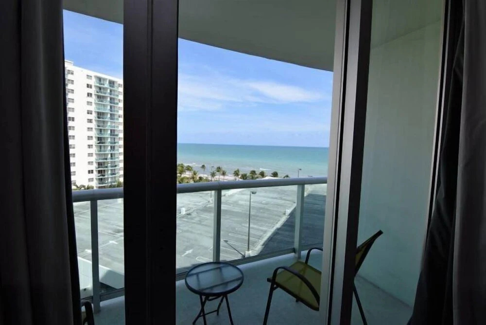 Incredible 2 Bed 2 Bath On The Beach @Tides