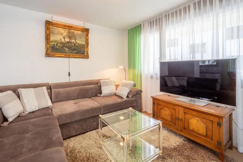 LAAX Homes - Casa Lanezzi 3