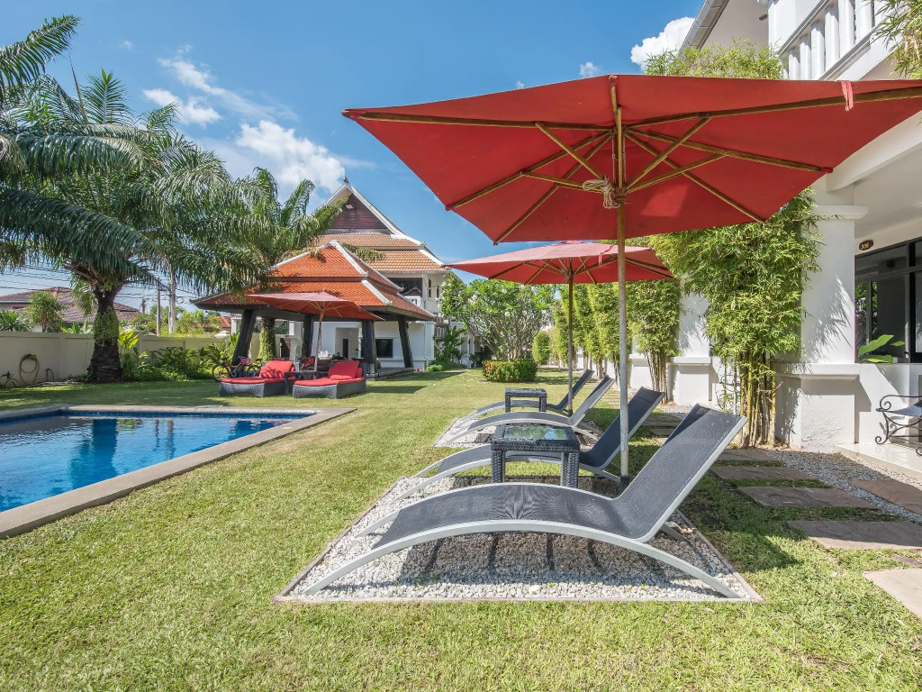Palm Grove Resort, Pattaya
