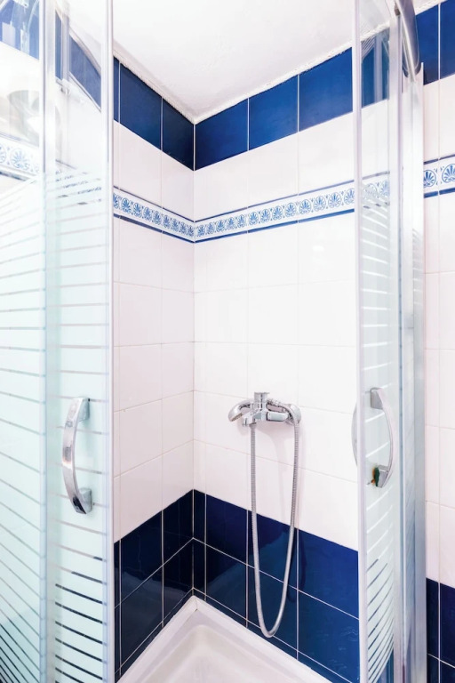 Modern 2-Bedroom Apartment in Heraklion City Center