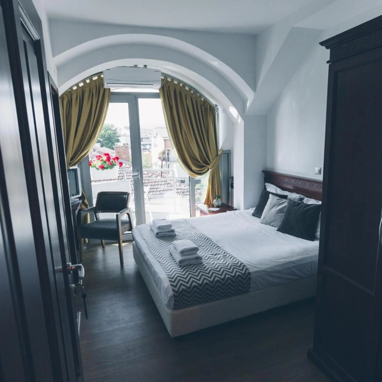 SU Hotel