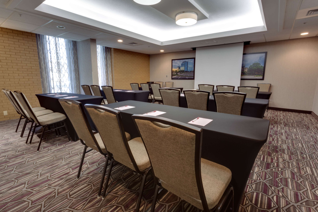 Drury Inn & Suites Kansas City Overland Park