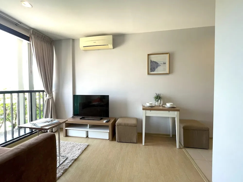ZcapeX2 Condo near Boat Avenue & Laguna