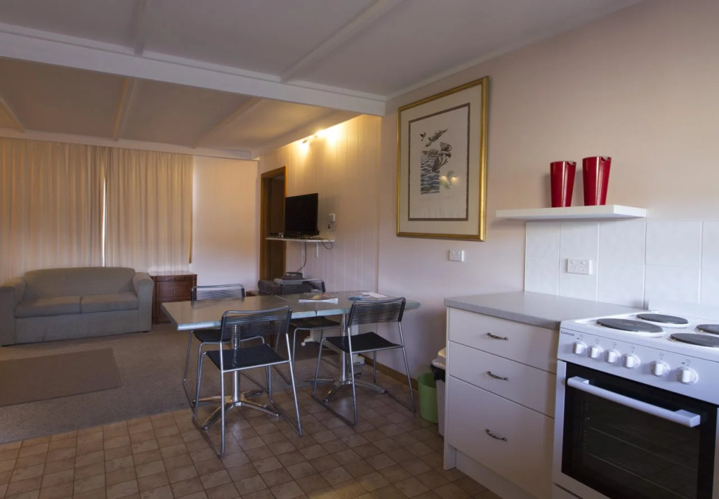 Parsons Bay Retreat