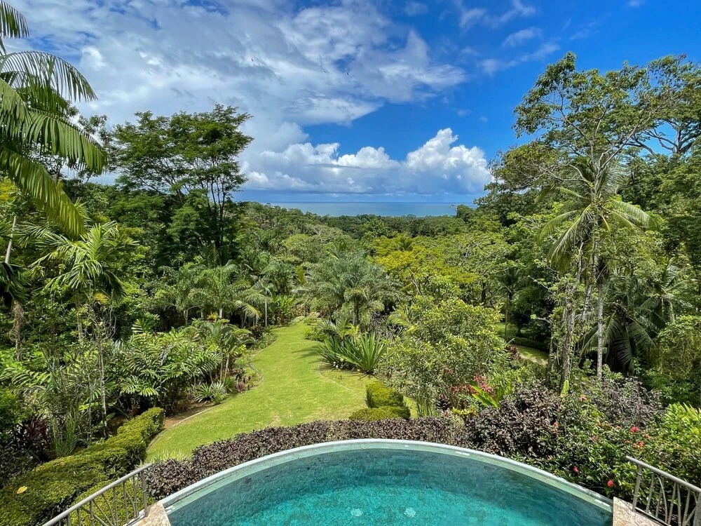 Secluded 3 Bedroom Oceanview Oasis Private Pool