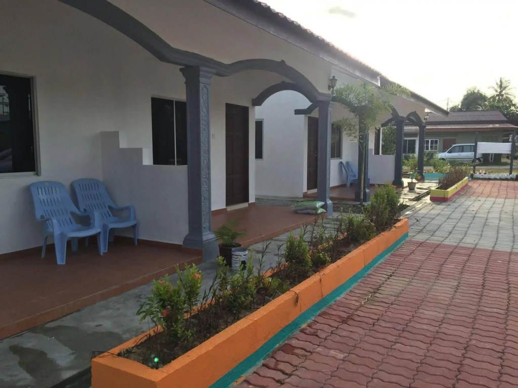 Shell Out Chalet