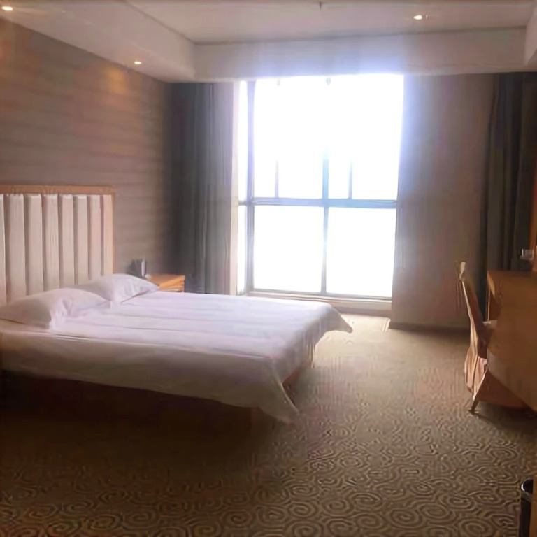 Yun Tai Yi He Hotel
