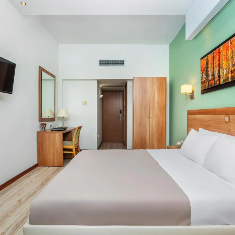 Pefka Hotel