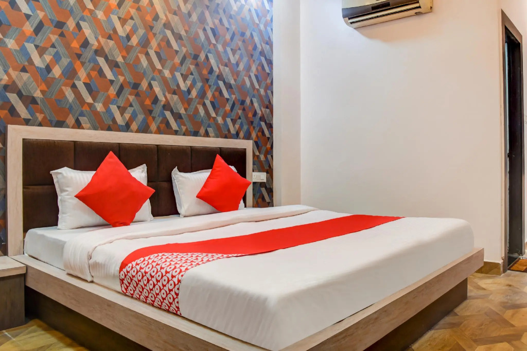 OYO 75647 Hotel A Square