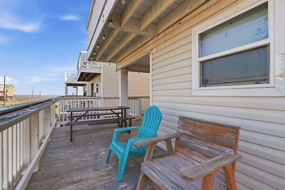 Coastal Oasis In Surfside Beach 3 Bedroom Home