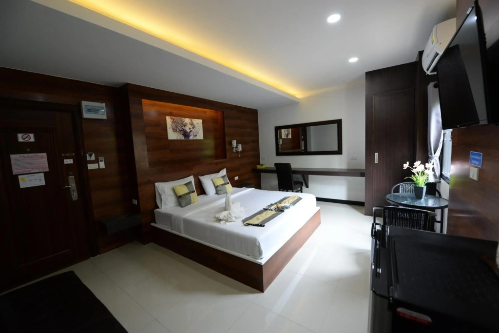 The Room Boutique Hotel
