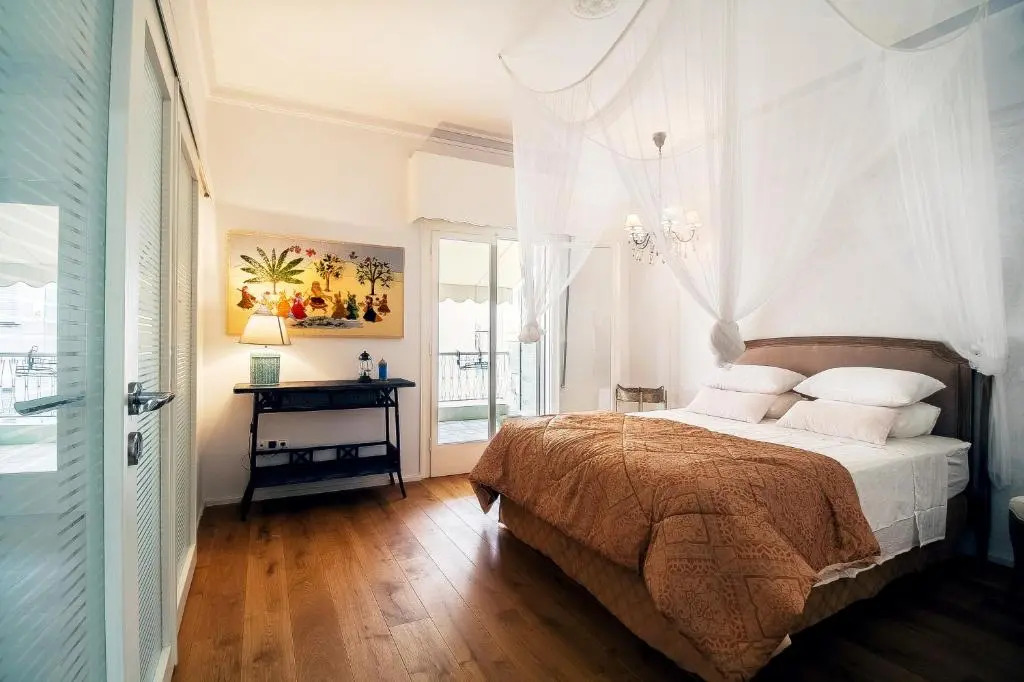 Hidden Gem 2 Bedroom near City Center