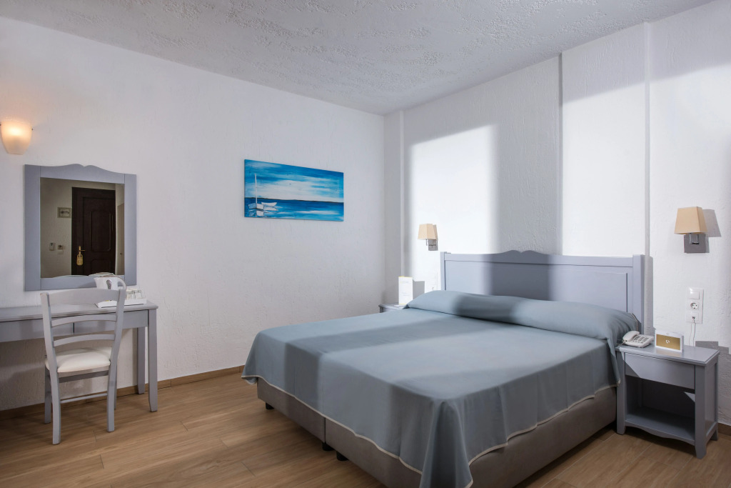 Hersonissos Village Hotel & Bungalows