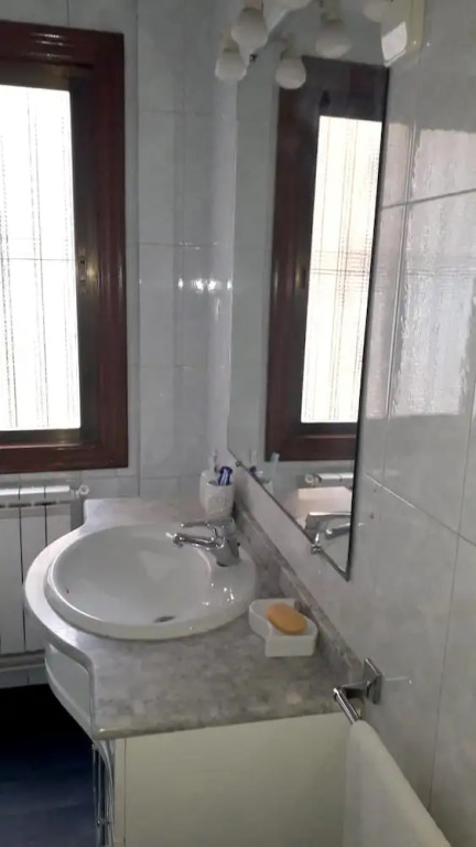 Apartment With 2 Bedrooms In Santander With Wifi 1 Km From The Beach