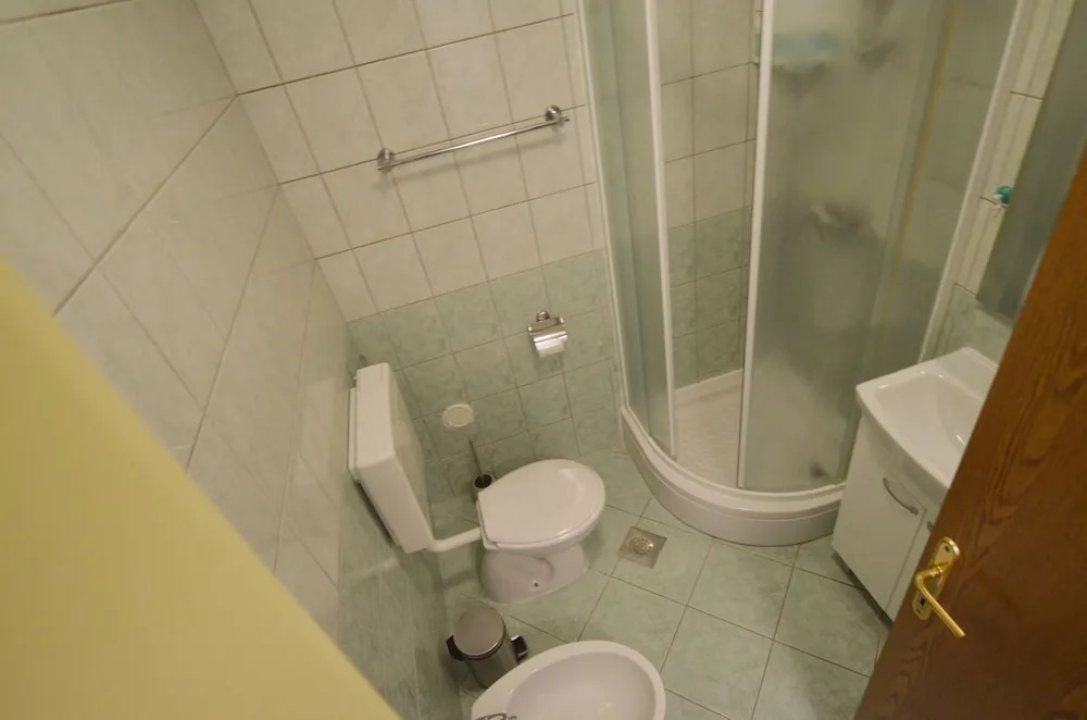 Apartments Ita
