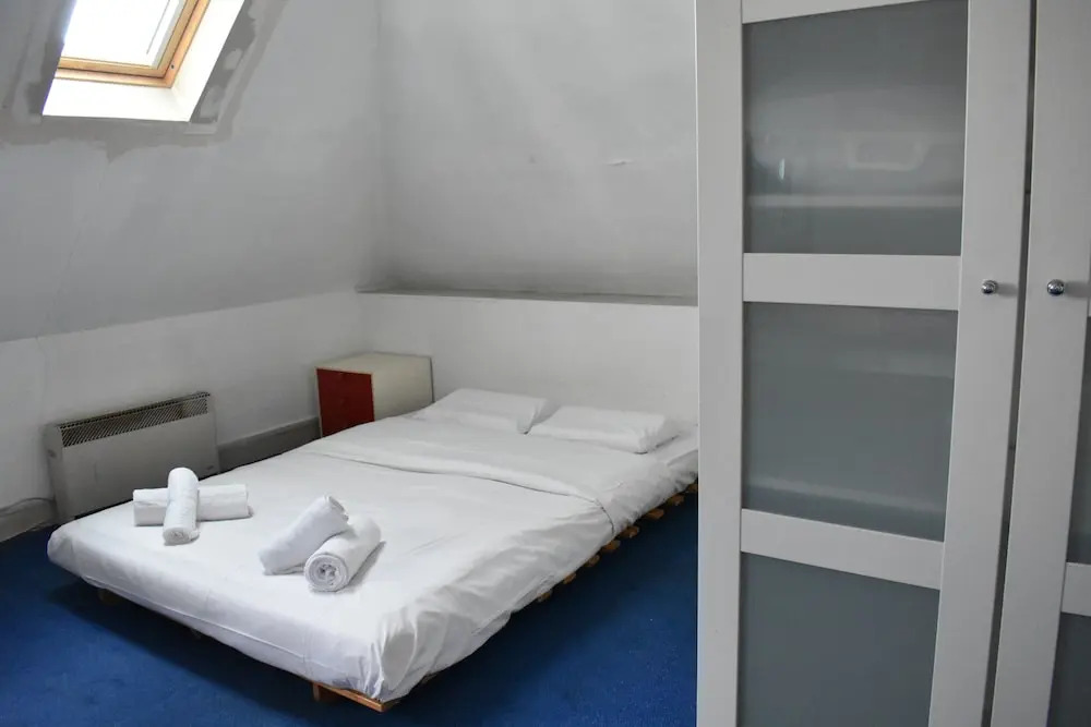 Studio in Paris 17th in Ternes