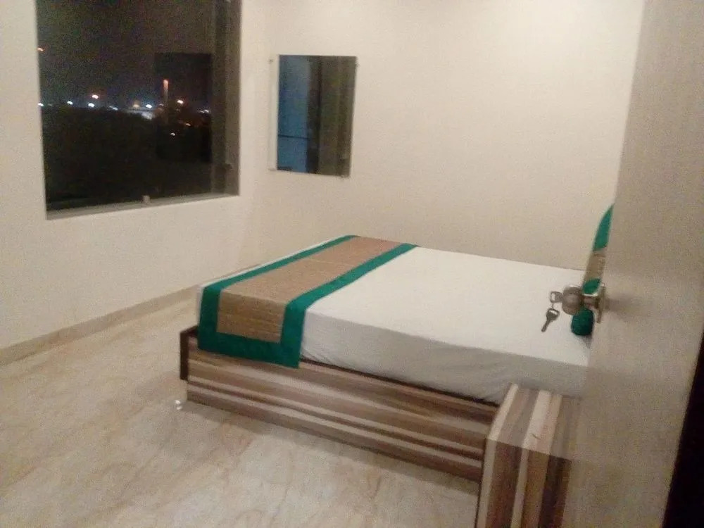 Hotel The Best