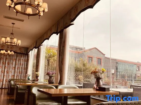 Xinmu Lanlian Boutique Hotel