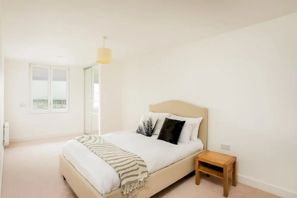 Rethink Living - Luxury Brighton Marina