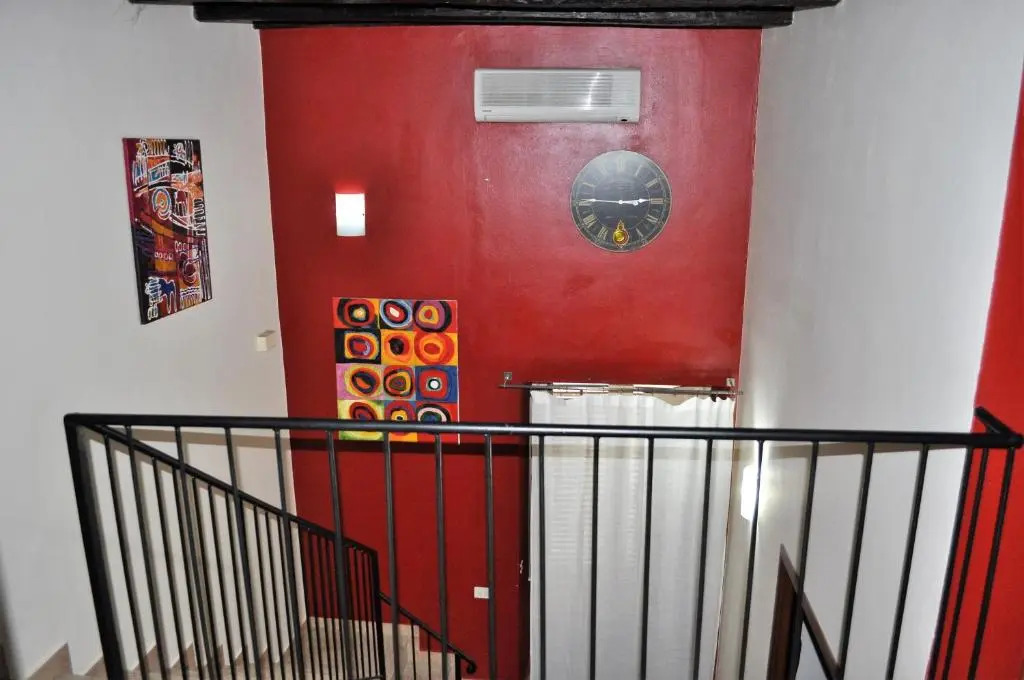 Kalza House