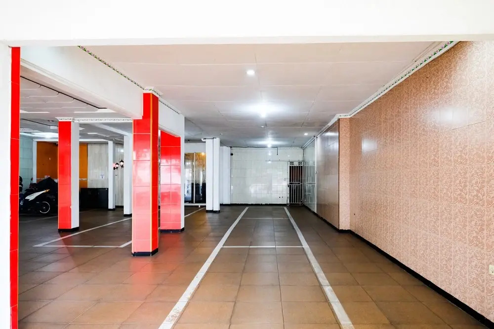 Urbanview Hotel Mawar Sharon near Alun Alun Batu