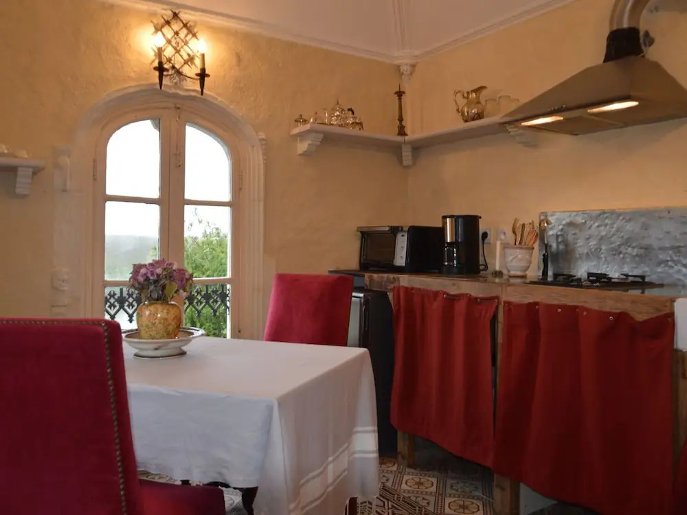 Holiday Home in Amboise With Terrace, Private Garden, BBQ
