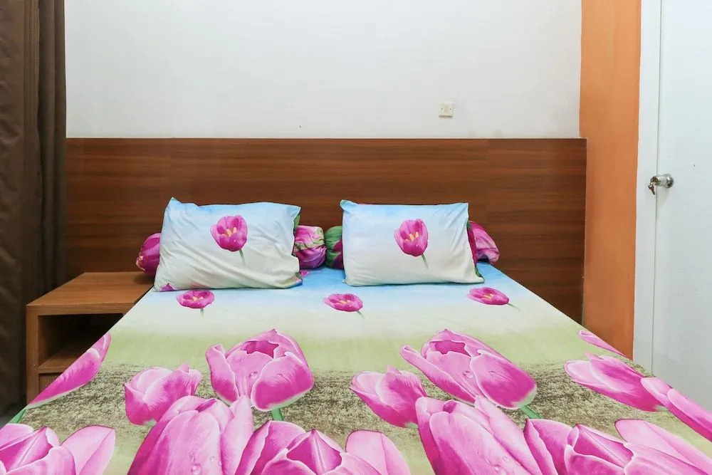 Homestay Babussalam Rungkut Mitra RedDoorz