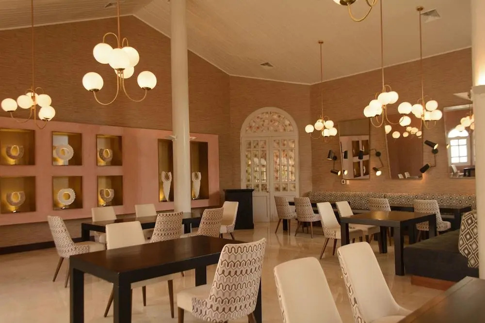 Victoria Resort Golf & Beach