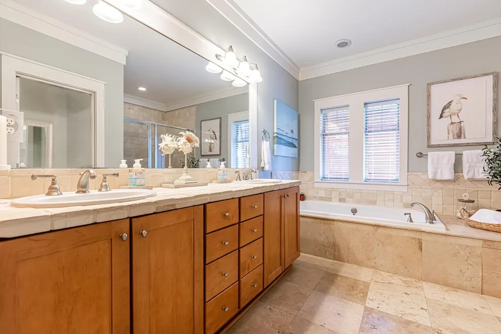 Magnolia Bay 8582