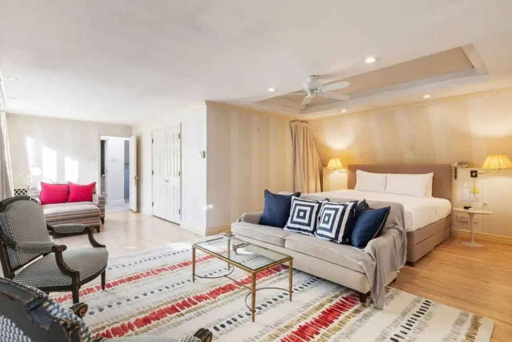 The Heart of Chelsea - Modern Bright 4bdr Home With Gym Parking Patio