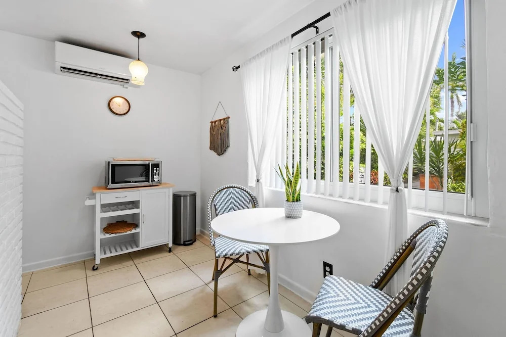 Sunshine shores boutique apartments