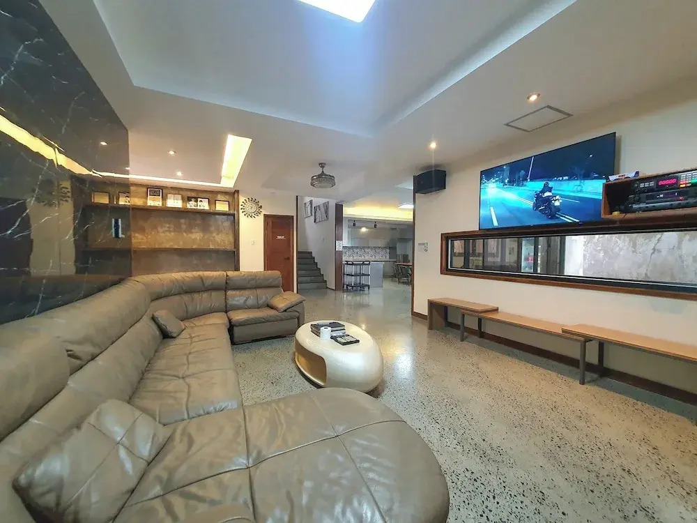 Koregon Pool Villas